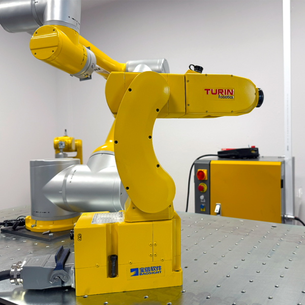 Robot 6-osiowy TR01-370B_2_1x1